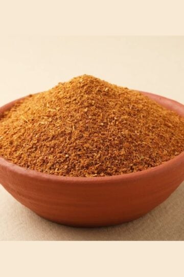 Chole Masala; aromatic Indian spice blend made from roasted cumin, coriander, chili, and dried mango powder, used to flavor chickpea curries.